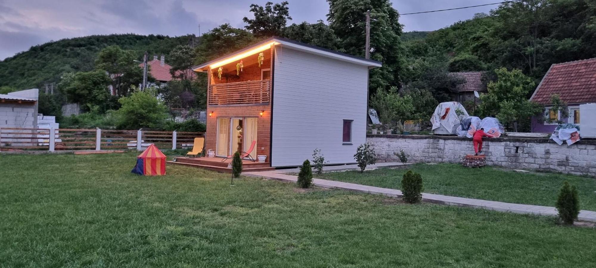 Vila Legrand Acomodação com café da manhã Bazias Exterior foto